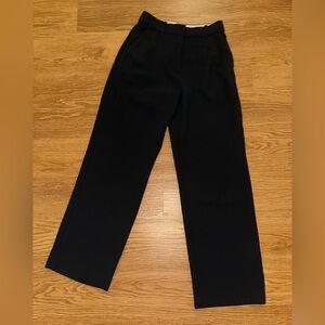 Aritzia Effortless Pant